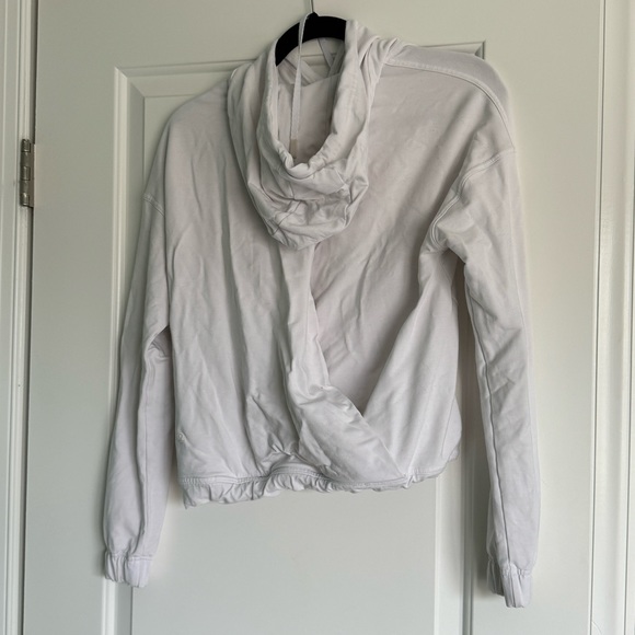 Lululemon Twisted & Tucked Pullover White - Picture 7 of 7